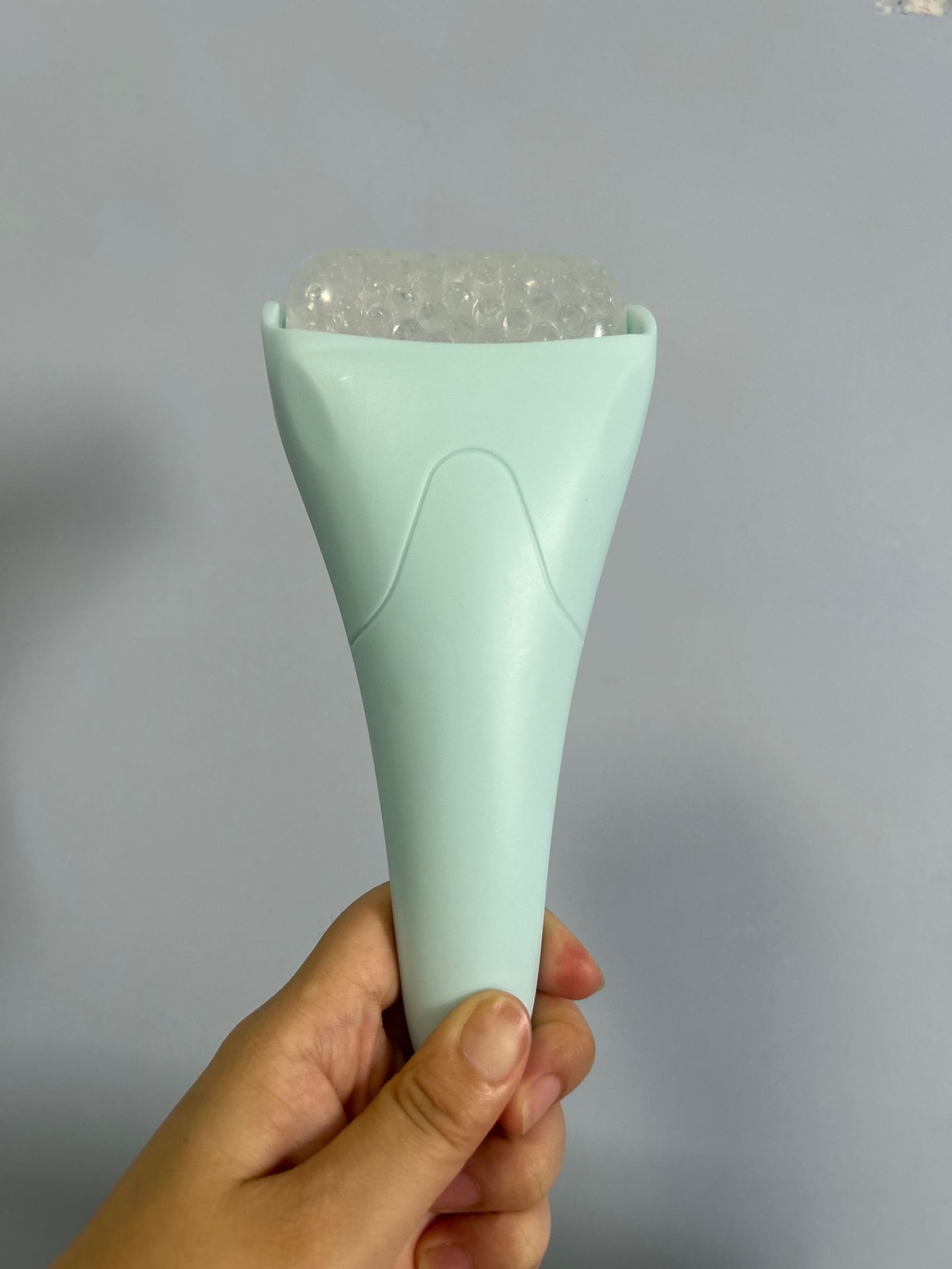 Facial Ice Roller Massager – Cooling Skin Care Tool