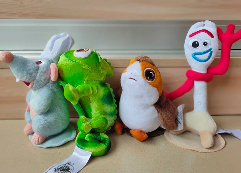 Disney  Shoulder Pal Magnetic