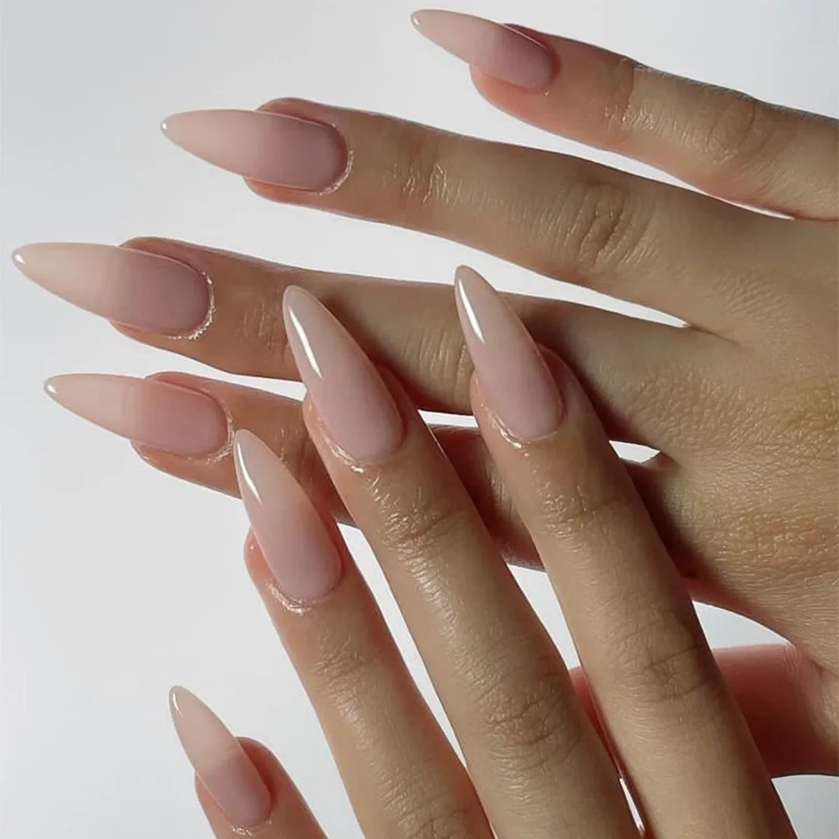 Μακριά Almond Fake Nails – Elegant Style