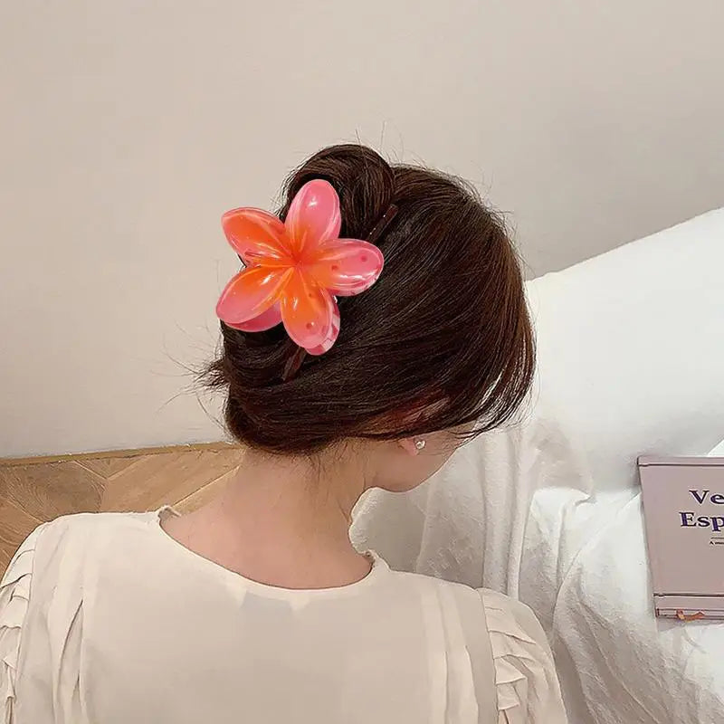 Hawaiian Flower Claw Clip