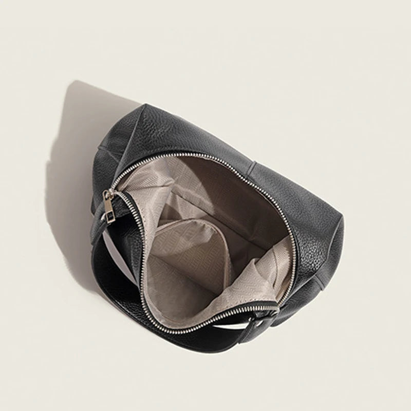 Cloud Shoulder Bag – Minimal Everyday Handbag