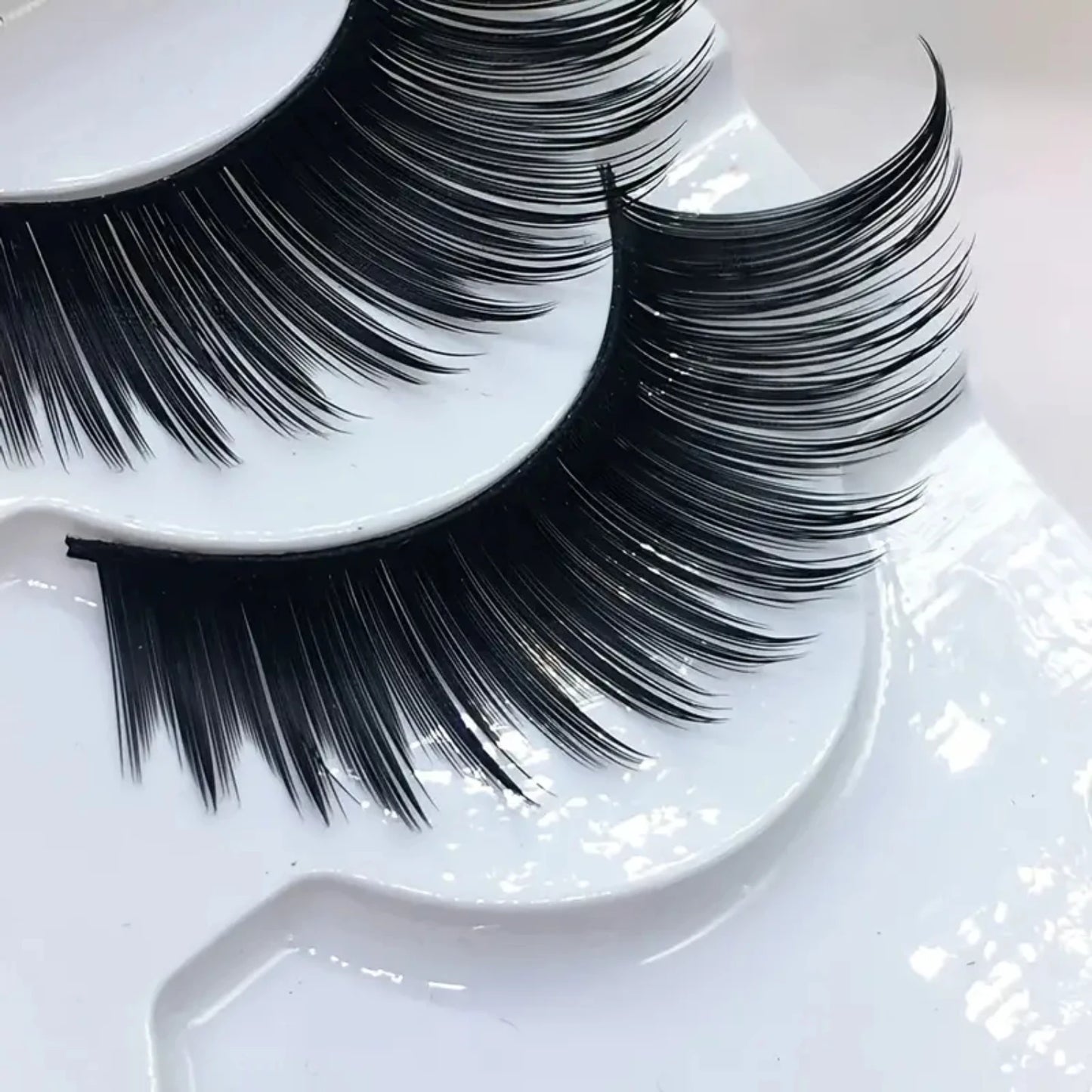 5 Pairs Cat-Eye False Eyelashes – Πυκνές Μαύρες Βλεφαρίδες Faux Mink για Glam & Party Looks