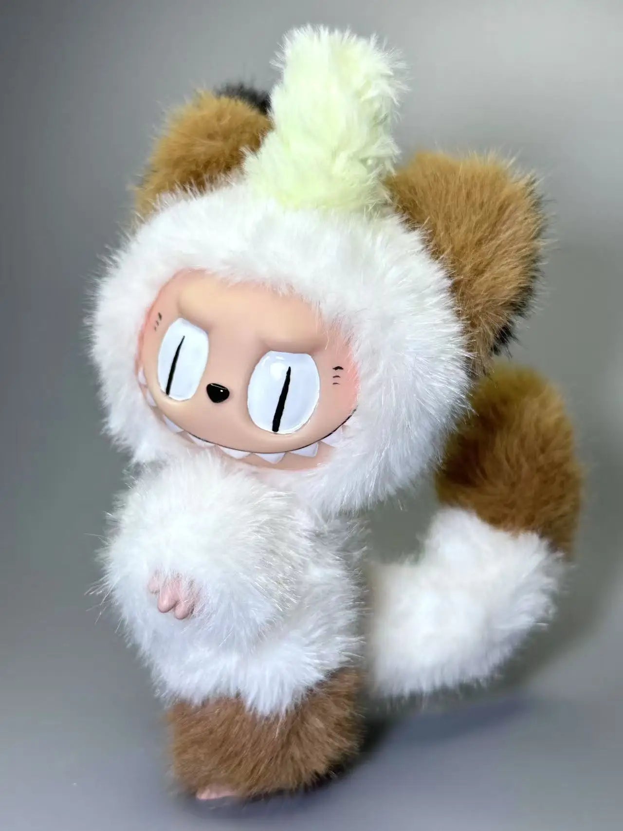 Αυθεντικό Kawaii Labubu Butterfly Flying Rabbit Vinyl Face Doll